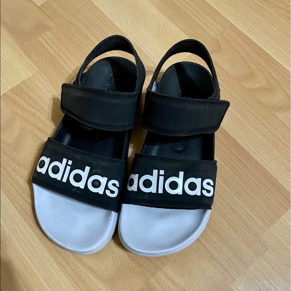 adidas slippers size